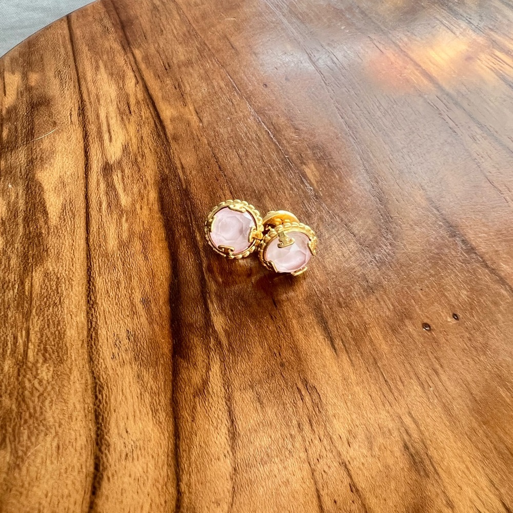 Tory Burch Gold Logo Pink Pink Cristal Earrings